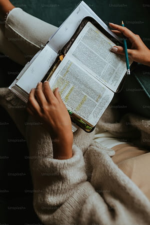 Scripture Study HD phone wallpaper